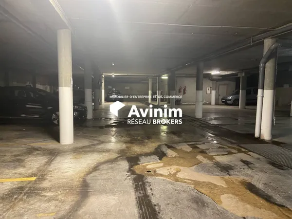 Entrepôt 485 m² 
