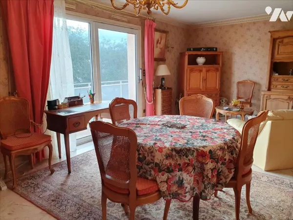 Appartement 3 pièces 101 m² 