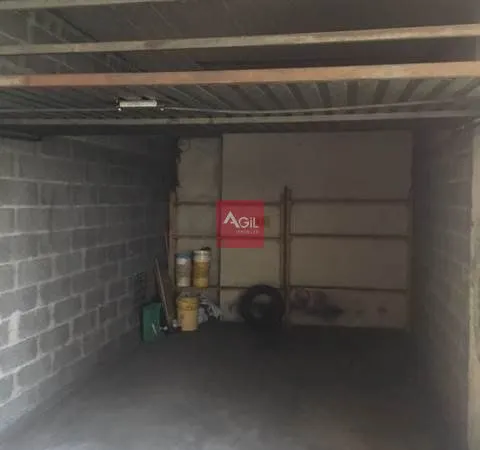 Parking/box 17 m² Grenoble 