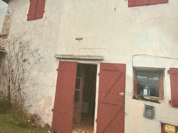 Sare, maison de caractère a fort potentiel cadre exceptionnel 