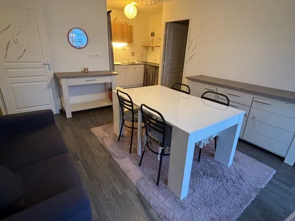 T3 meublé 55 m² + terrasse + box 17 m² + parking - Saint-Goustan Auray - 800 HC 🌿🏡 