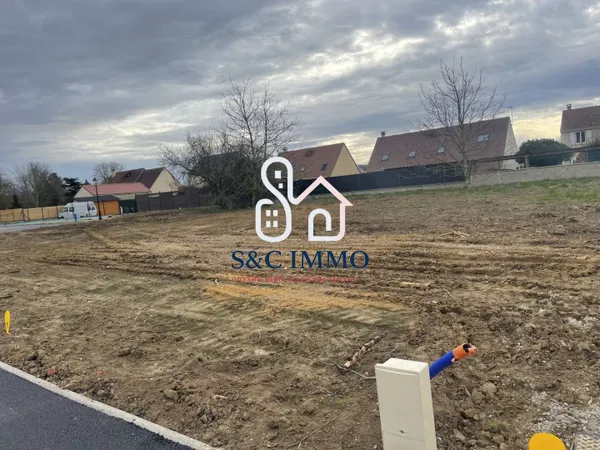 Terrain 877 m² 