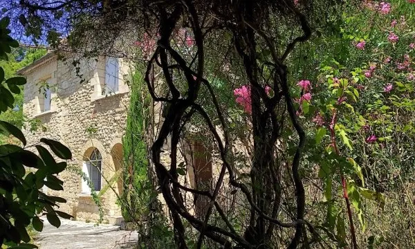 TRÃˆS BELLE MAISON DE BOURG EN PIERRES 162 MÂ² HAB SUR 2 NIVEAUX P