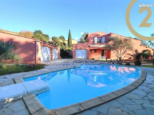 Maison 5 pièces 128 m² 