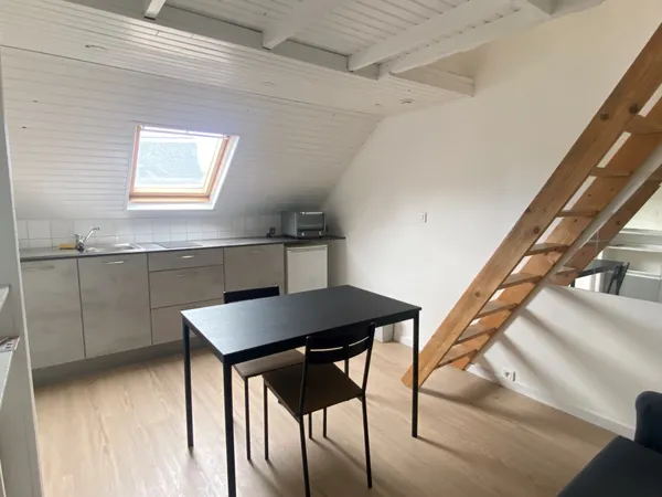 A louer studio meublé au coeur de NANTES 
