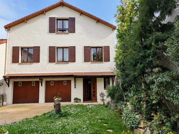 Maison L Hay Les Roses 6 pièce(s) 161.65 m2 