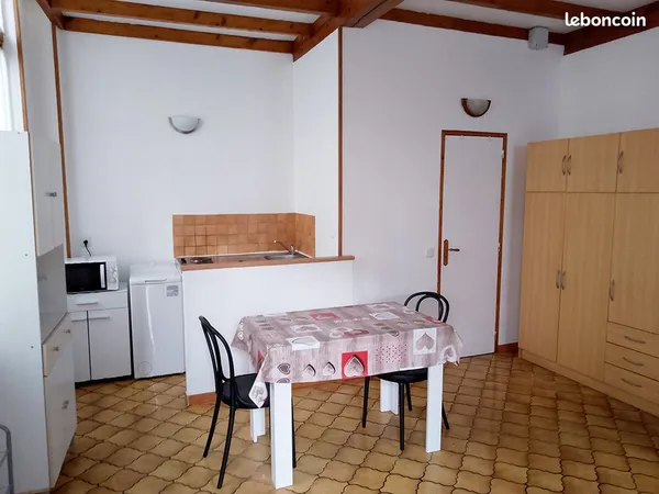 Studio meublé 25 m2 Lille Saint Maurice Pellevoisin 