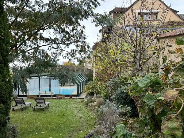 Maison 7 pièces 190 m² 