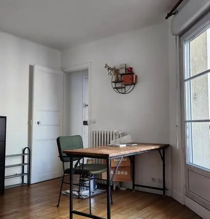 Studio 1 pièce 26 m² 