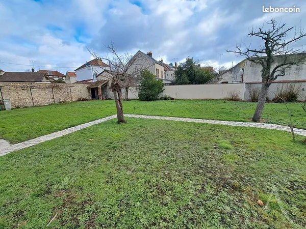 Terrain 402 m² MANTES LA JOLIE 