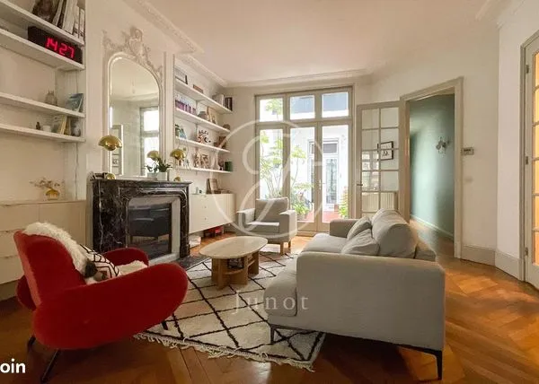 Appartement 4 pièces 136 m² 