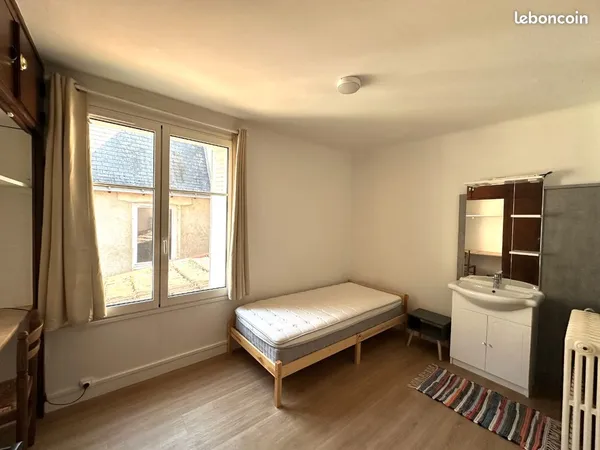 Chambre en colocation au centre ville toutes charges comprises 