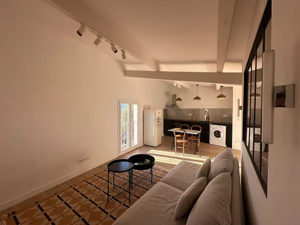 Studio 1 pièce 34 m² 