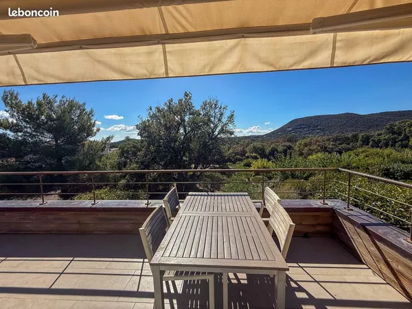 À 500m env. De la plage de Pinarello -appartement dans résidence avec piscine 