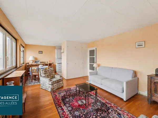 Appartement 4 pièces 77 m² 