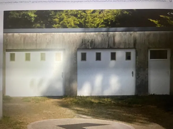 Garage quartier du Manio 
