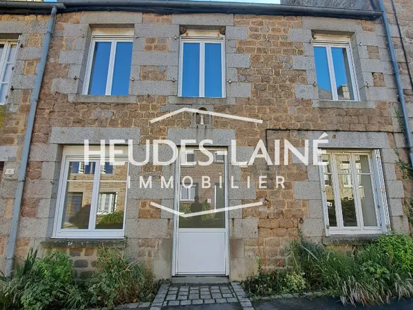 A LOUER : LE FERRE- Maison F.4 - Non meublée 