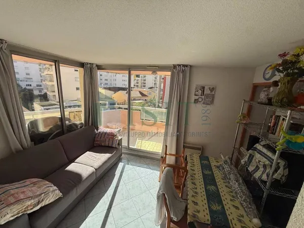 Studio 1 pièce 26 m² 