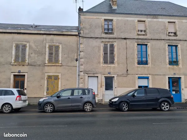 Vends maison de ville ST MAIXENT L'ECOLE 
