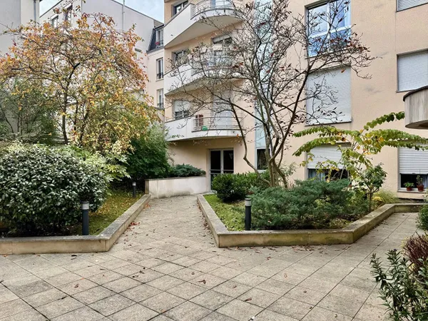 Appartement 1 pièce 42 m² 