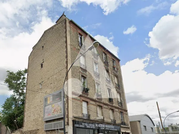 Immeuble 707 m² 