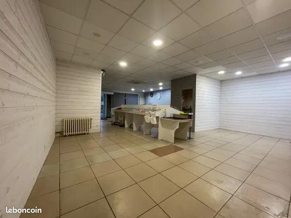 Local commercial 118 m² Ingrandes 