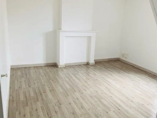 À LOUER : très beau 4 pièces lumineux 