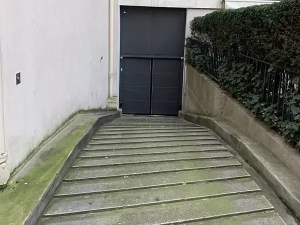 Parking 20 m² 