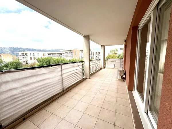 Appartement 3 pièces 73 m² 