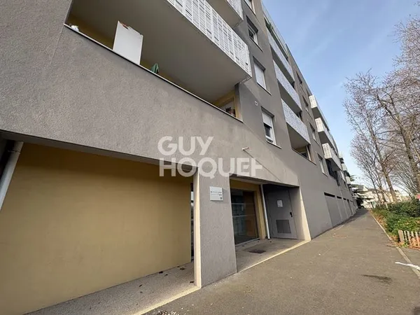 T3 résidence récente / double balcons