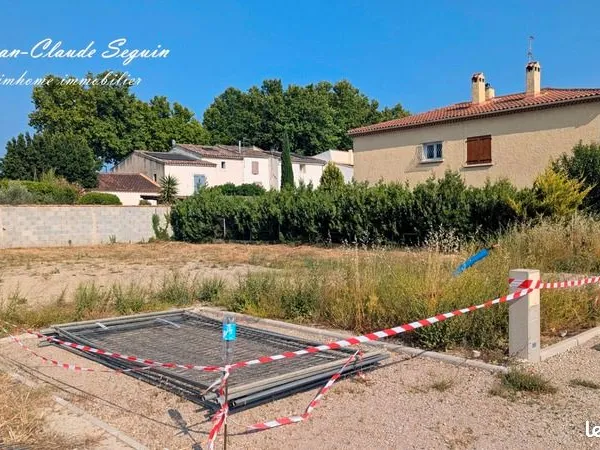 Terrain 408 m² Pelissanne 