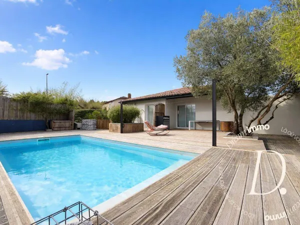 Maison 5 pièces 140 m² 