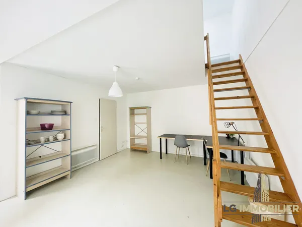 SAINT-LEU - TYPE 2 MEUBLE EN DUPLEX 