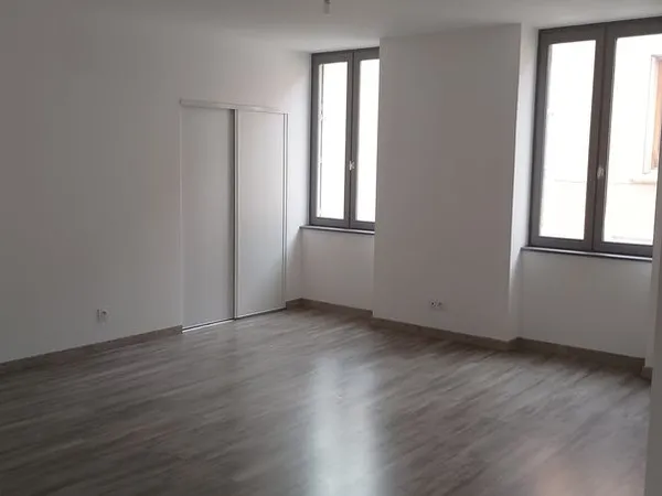 T2 Montrond les Bains 