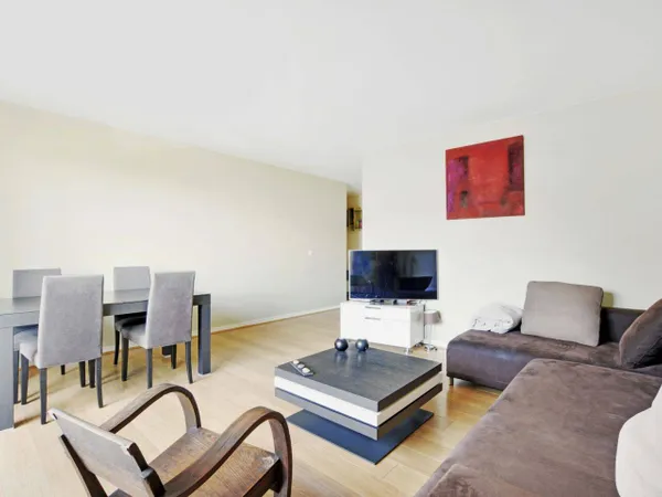 Appartement 1 pièce 51 m² 