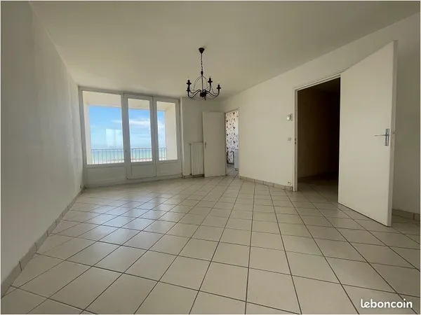 Appartement 2 pièces 67 m² 