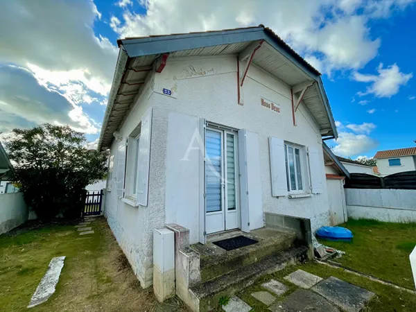 Ensemble immobilier - l'Aiguillon-la-Presqu'île 