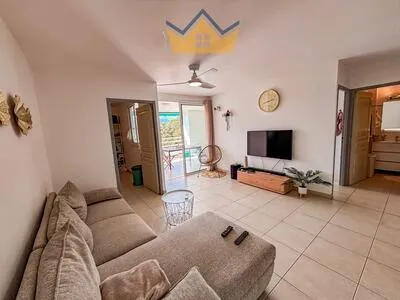 Appartement Charmant et Lumineux avec Grande Terrasse 