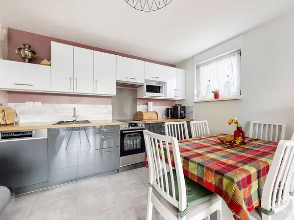 Appartement 3 pièces 66 m² 