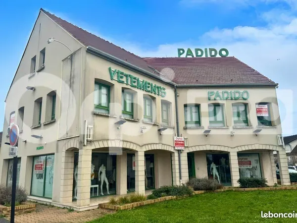 Local commercial 960 m² 