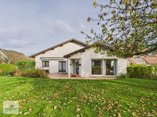 Maison 8 pièces 174 m² 