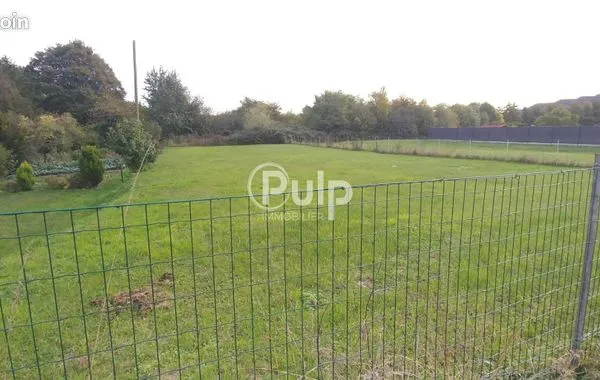 Terrain 1054 m² 