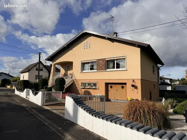 Maison 4 pièces 133 m² 