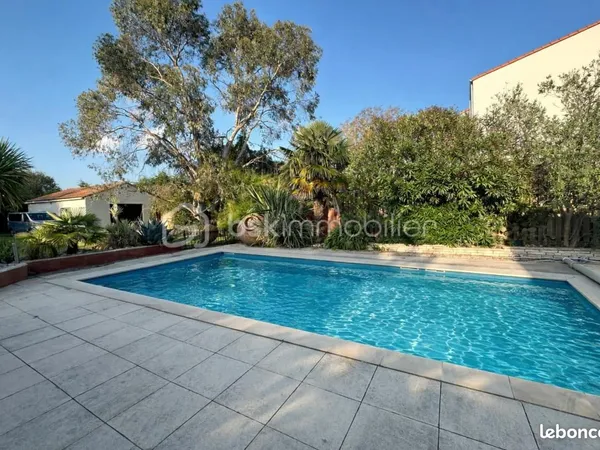 Maison 7 pièces 172 m² 