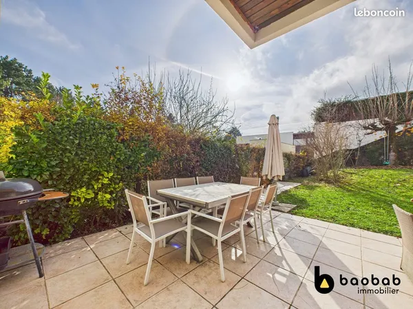 Maison 6 pièces 120 m² 