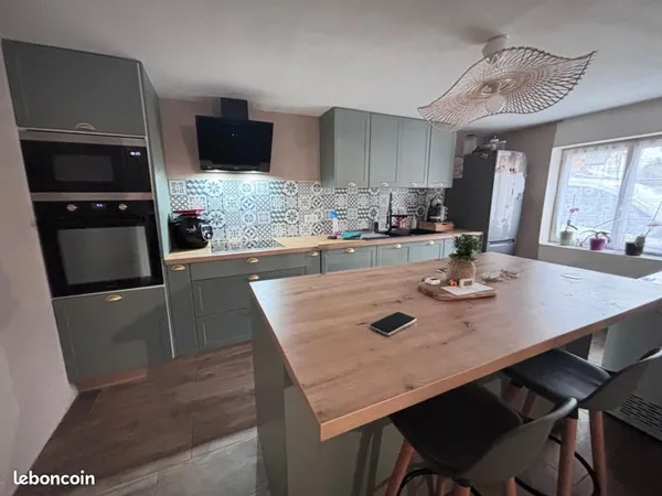 Maison 3 pièces 82 m² 