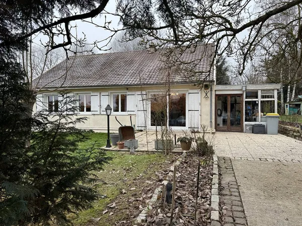 Maison de plain-pied 4 pièces 94 m² 