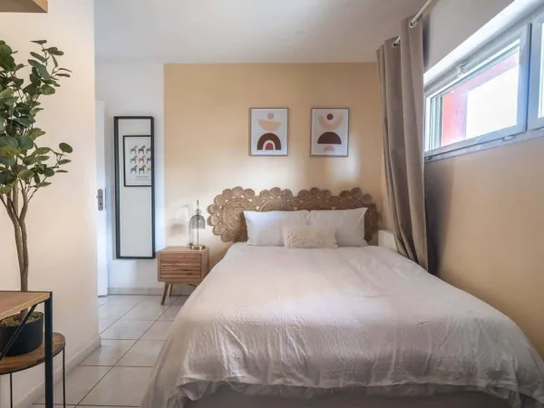 Appartement 1 pièce 15 m² 