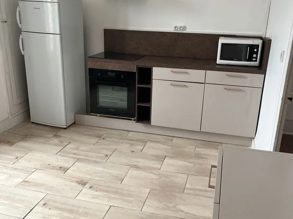 Appartement meublé à louer centre ville de Bourges 