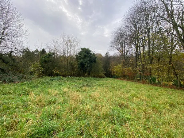 Terrain constructible 2150 m² 